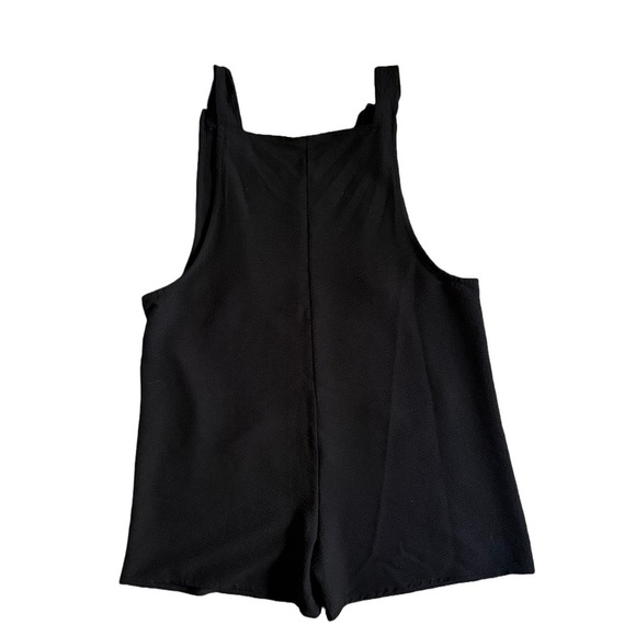 SHEIN BLACK OVERALL SLEEVELESS ROMPER / COVERUP WITH POCKETS & ADJUSTABLE STRAPS - Picture 6 of 8